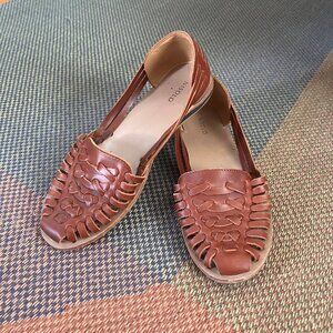 Nisolo Women's Huarache Sandal in Brandy